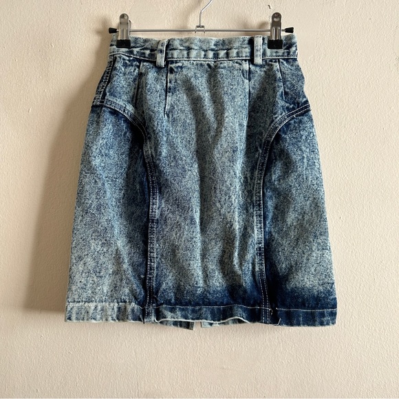 80's Acid Wash Skirt - Picture 3 of 7